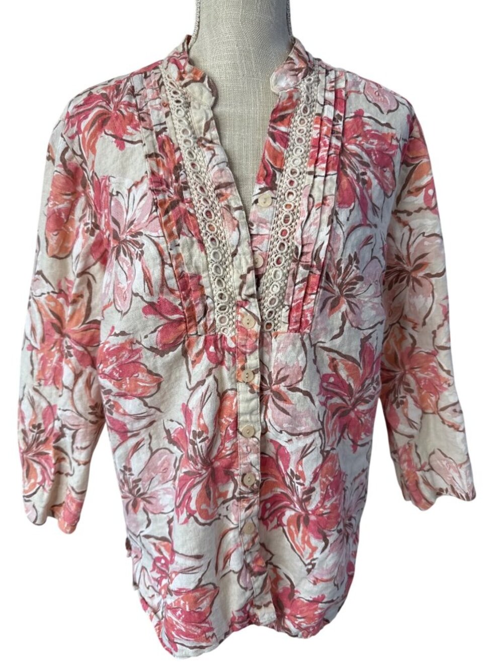 Floral Button-Front Top With Crochet Detail By JM Collection Size 18